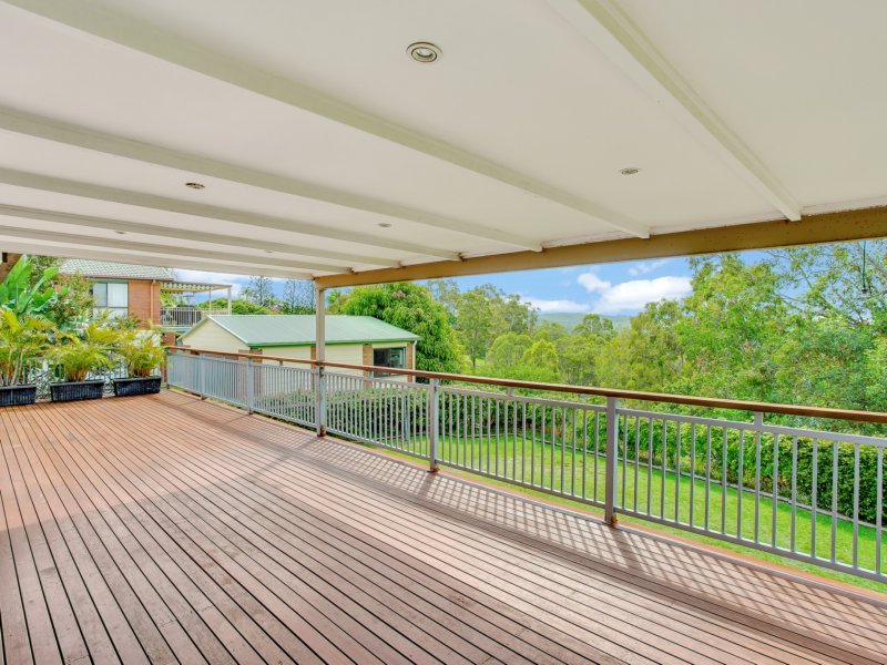 Photo - 159 Alexander Drive, Highland Park QLD 4211 - Image 5