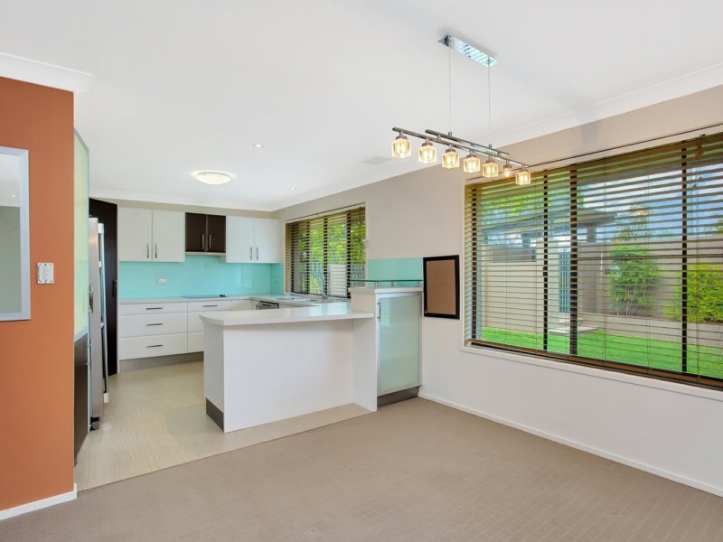 Photo - 159 Alexander Drive, Highland Park QLD 4211 - Image 8