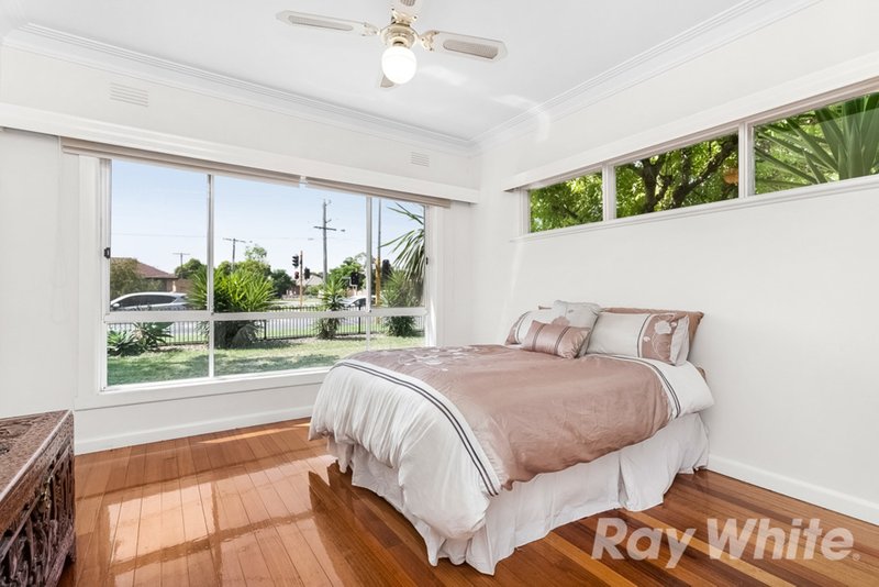 Photo - 159 Boundary Road, Pascoe Vale VIC 3044 - Image 7