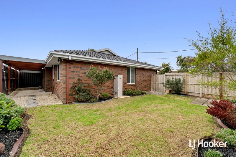 Photo - 1/59 Canonbury Circle, Seabrook VIC 3028 - Image 10