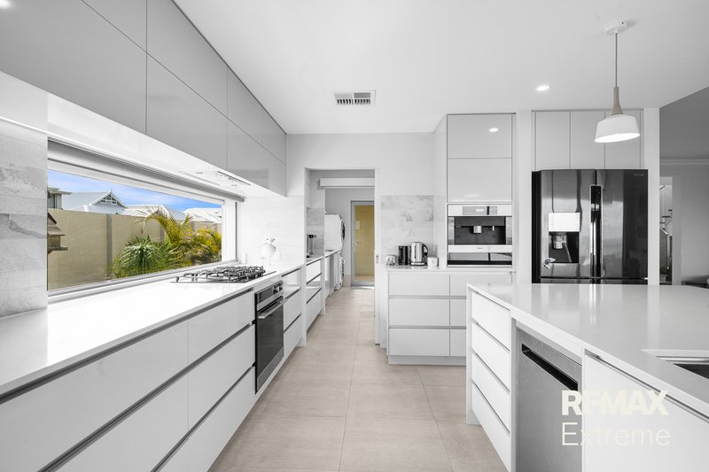 Photo - 159 Capricorn Esplanade, Yanchep WA 6035 - Image 18