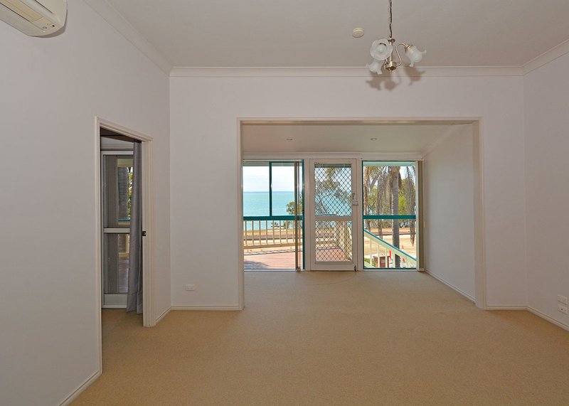 Photo - 159 Charlton Esplanade, Point Vernon QLD 4655 - Image 6