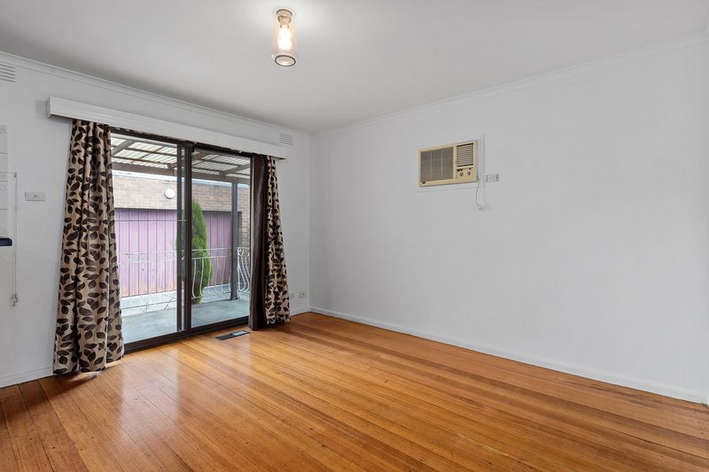 Photo - 159 Darebin Drive, Lalor VIC 3075 - Image 6