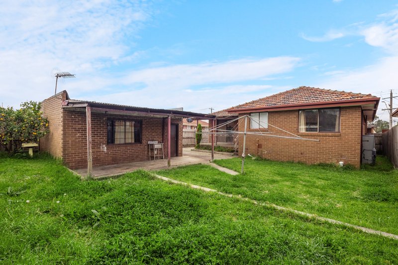 Photo - 159 Darebin Drive, Lalor VIC 3075 - Image 11