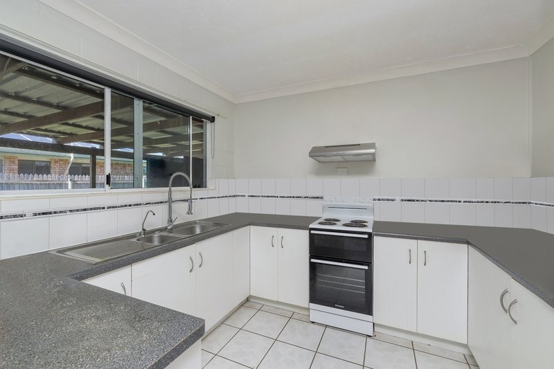 Photo - 159 Kern Brothers Drive, Thuringowa Central QLD 4817 - Image 5