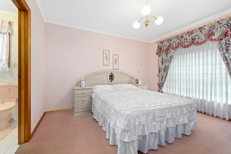 Photo - 159 Lady Nelson Way, Keilor Downs VIC 3038 - Image 26