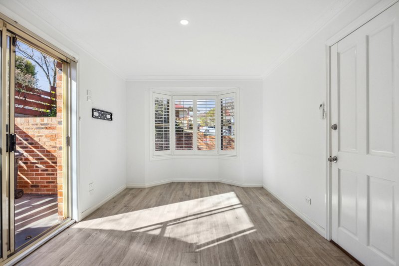 Photo - 1/59 Lead Street, Yass NSW 2582 - Image 7