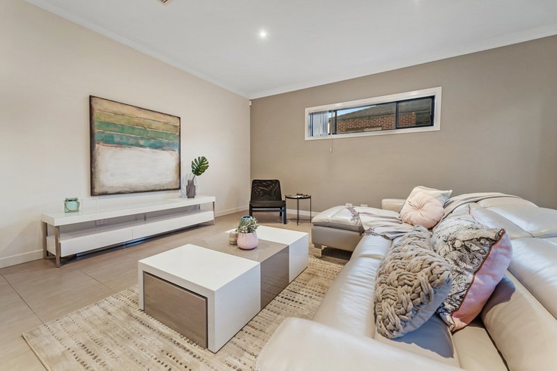 Photo - 159 Newbury Boulevard, Craigieburn VIC 3064 - Image 14