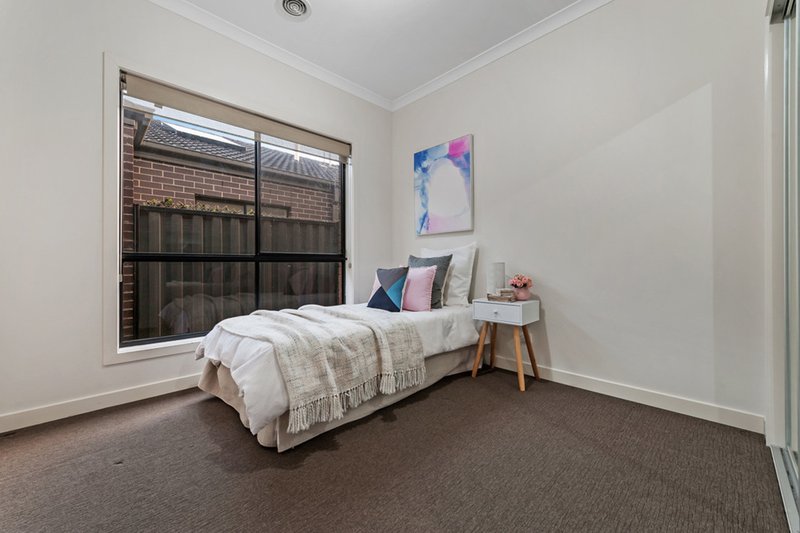 Photo - 159 Newbury Boulevard, Craigieburn VIC 3064 - Image 17