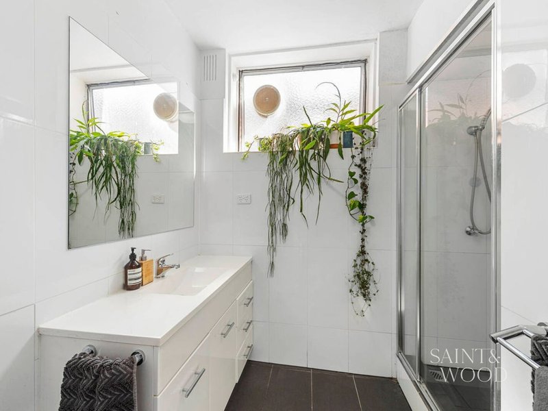 Photo - 1/59 Ormond Road, Elwood VIC 3184 - Image 6