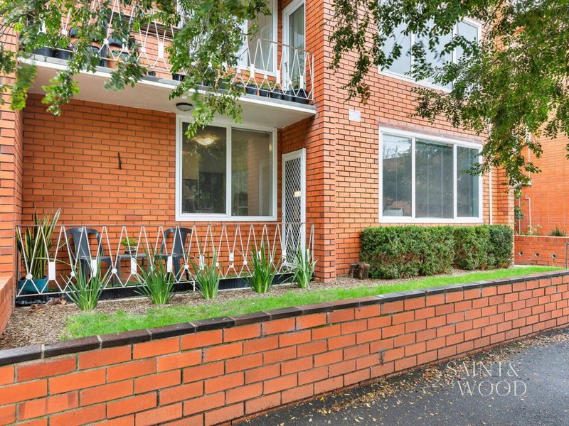 Photo - 1/59 Ormond Road, Elwood VIC 3184 - Image 8