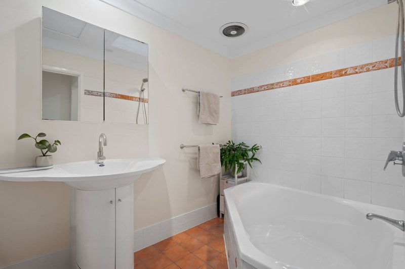 Photo - 159 Randall Road, Wynnum West QLD 4178 - Image 15