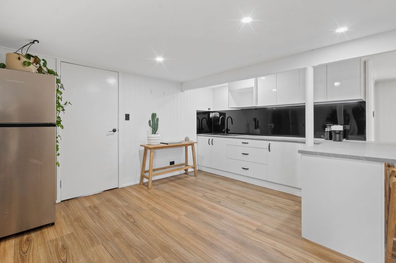 Photo - 159 Randall Road, Wynnum West QLD 4178 - Image 18