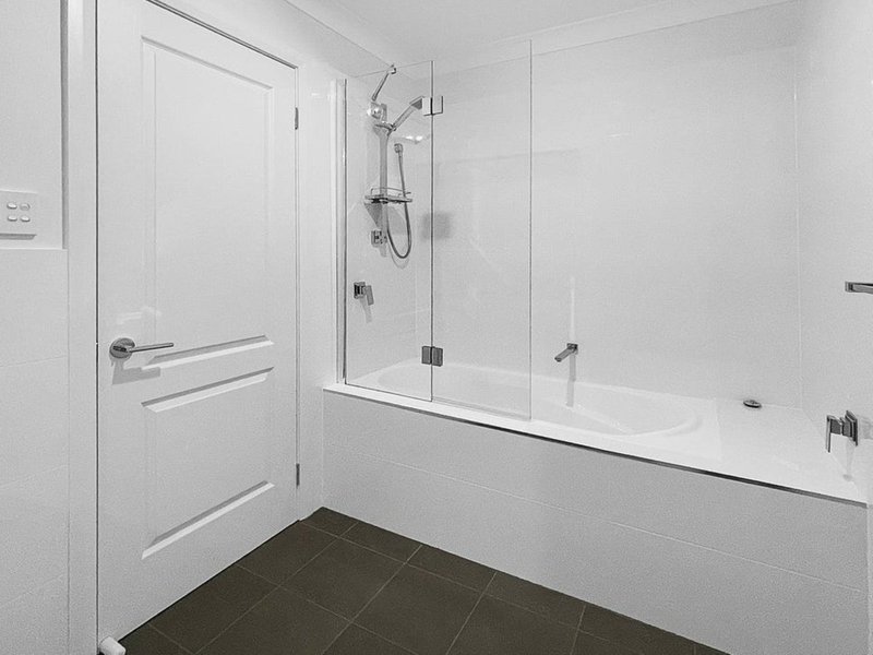 Photo - 1/59 Rita Street, Thirlmere NSW 2572 - Image 3