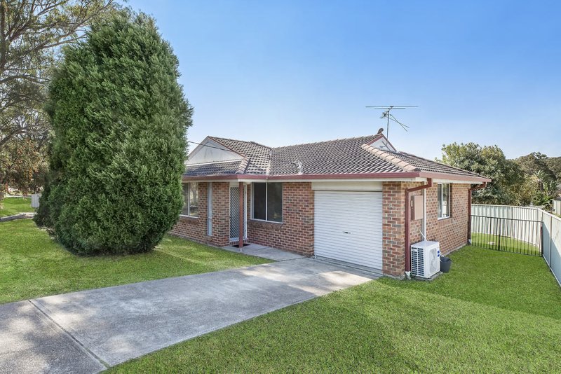 Photo - 1/59 Rosemary Row, Rathmines NSW 2283 - Image 1