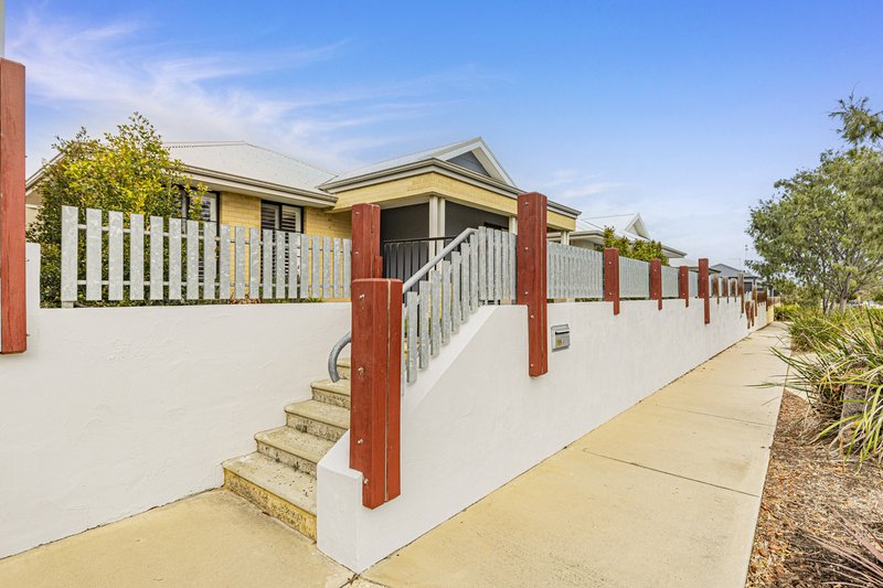 Photo - 159 Shorehaven Boulevard, Alkimos WA 6038 - Image 2