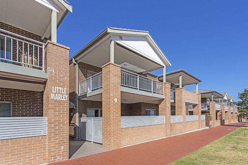 Photo - 15/9 Stuart Street, Helensburgh NSW 2508 - Image 2