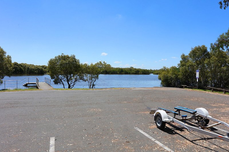 Photo - 159 The Esplanade, Coombabah QLD 4216 - Image 21