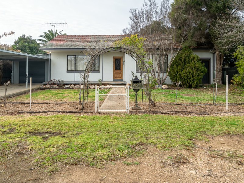 159 Third Avenue, Narromine NSW 2821