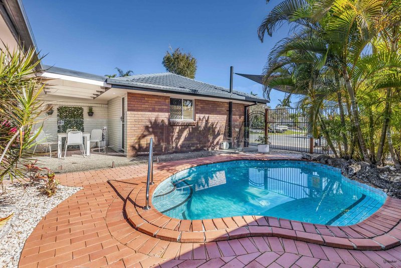 Photo - 1/59 Treeview Drive, Burleigh Waters QLD 4220 - Image 13