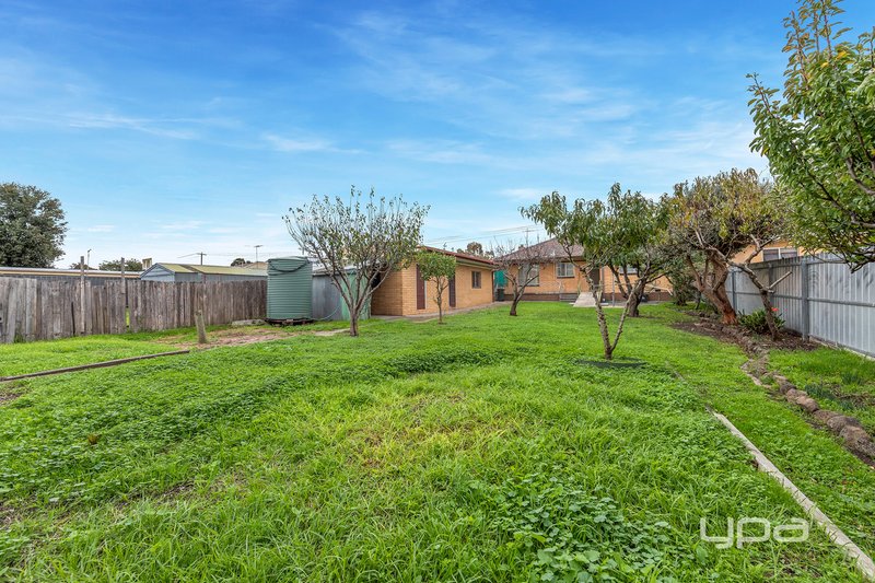 Photo - 159 William Street, St Albans VIC 3021 - Image 12