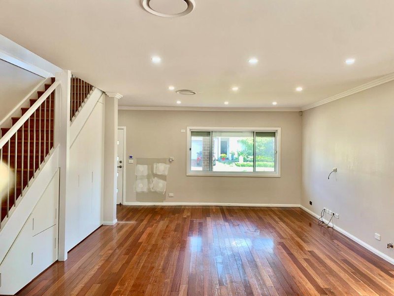 Photo - 1/59 Willowbank Crescent, Canley Vale NSW 2166 - Image 5