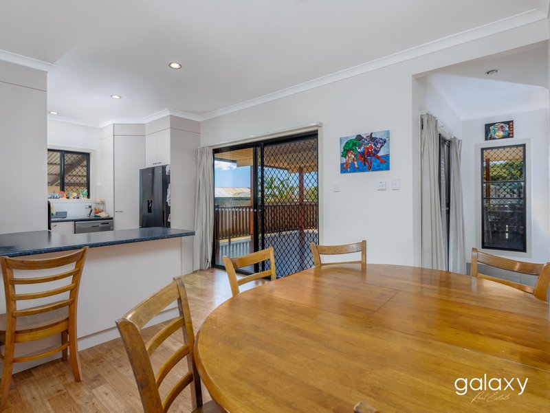 Photo - 1593 Moore Park Road, Gooburrum QLD 4670 - Image 5