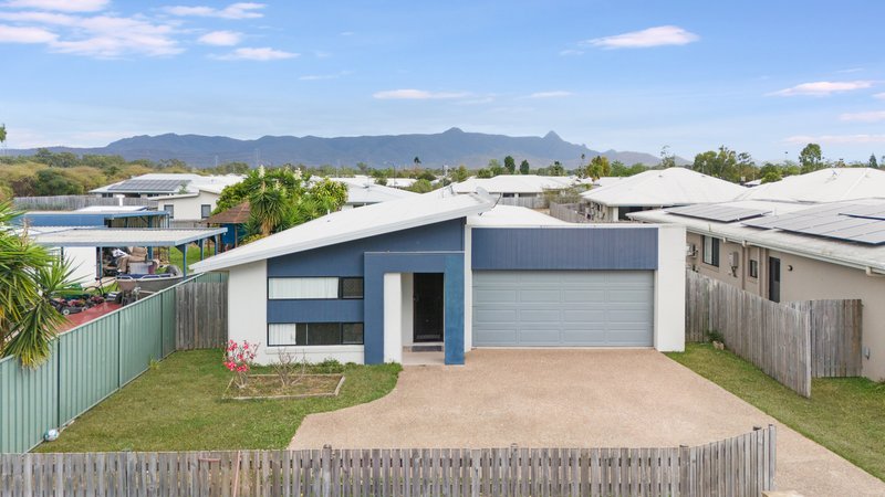 Photo - 1593 Riverway Drive, Kelso QLD 4815 - Image 1
