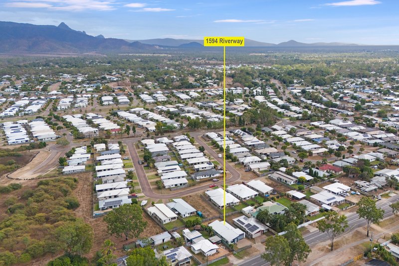 Photo - 1593 Riverway Drive, Kelso QLD 4815 - Image 10