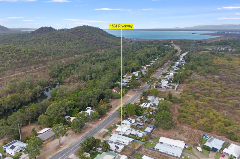 Photo - 1593 Riverway Drive, Kelso QLD 4815 - Image 12