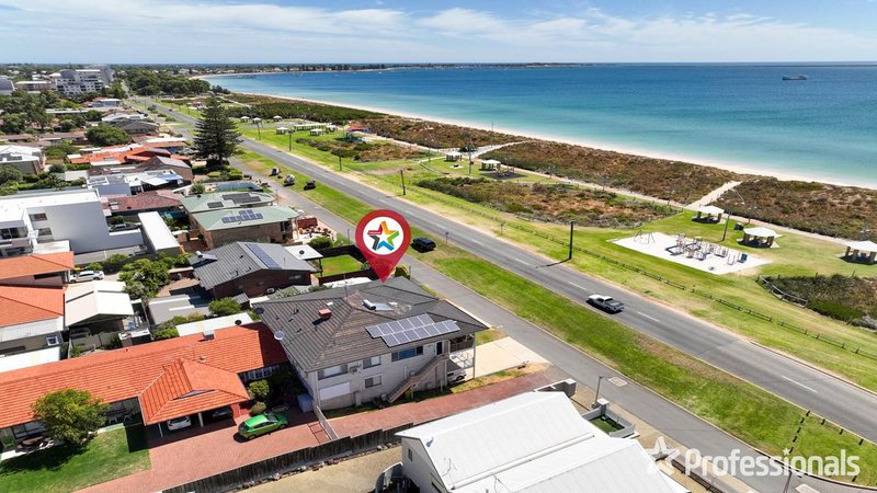 15/99 Rockingham Beach Road, Rockingham WA 6168