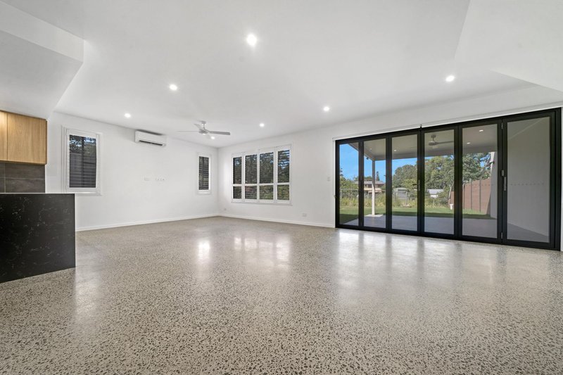 Photo - 159a Chatswood Road, Daisy Hill QLD 4127 - Image 2