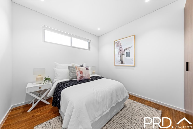 Photo - 15a Alliance Avenue, Revesby NSW 2212 - Image 13