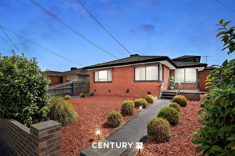 15a Barringun Crescent, Clayton South VIC 3169