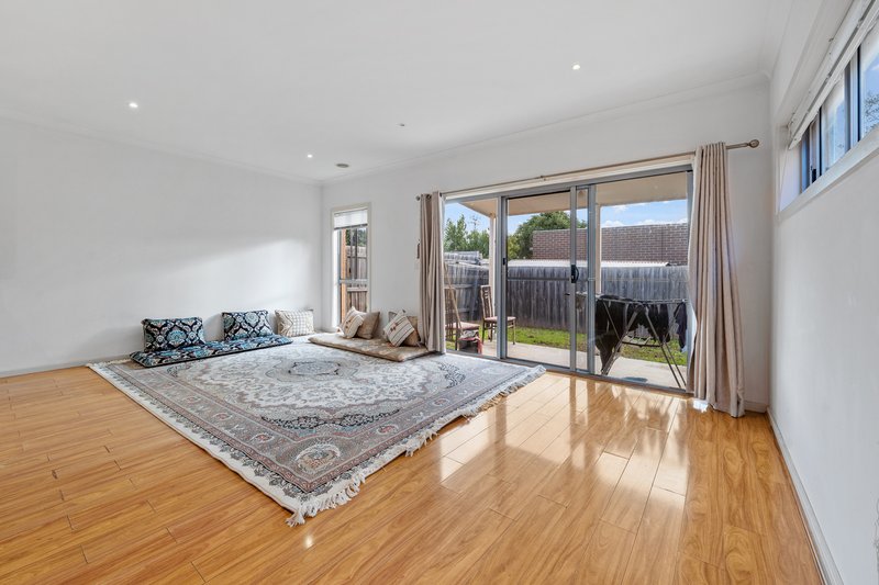 Photo - 15A Guest Ave , Albanvale VIC 3021 - Image 6