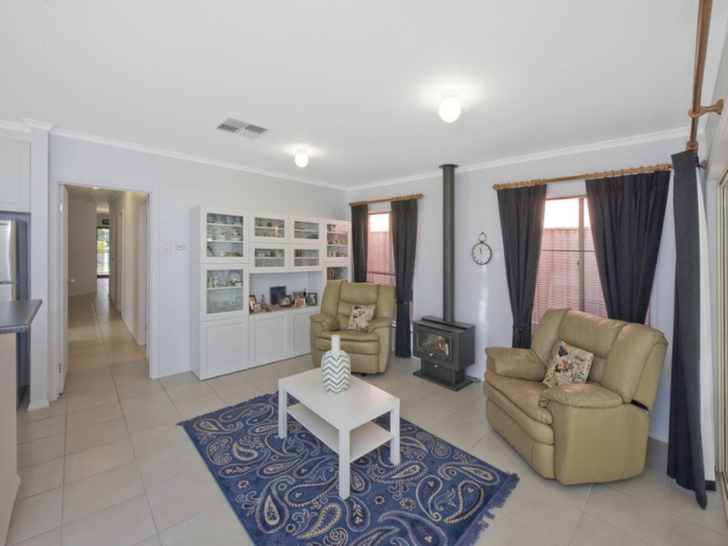 Photo - 15A Havelock St , Largs Bay SA 5016 - Image 12