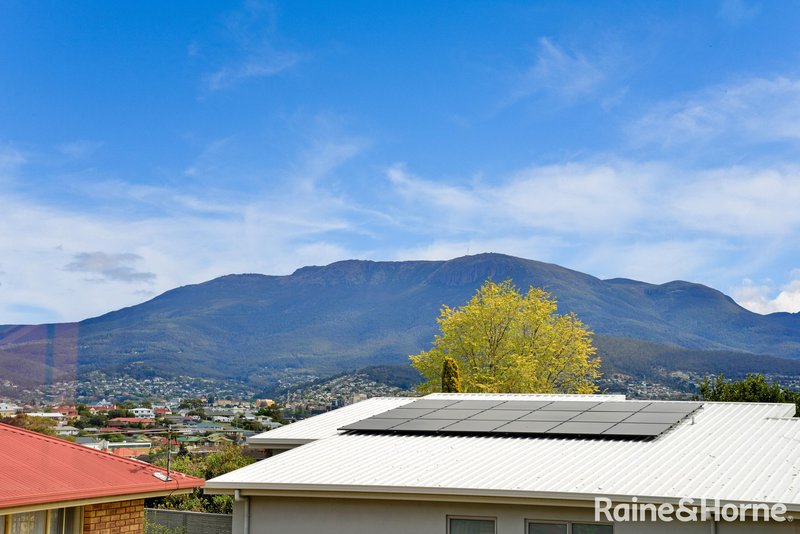 Photo - 1/5A Hill Street, Bellerive TAS 7018 - Image 6