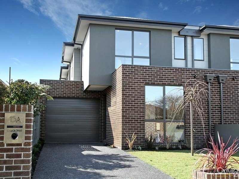 Photo - 15A London Street, Bentleigh VIC 3204 - Image 4