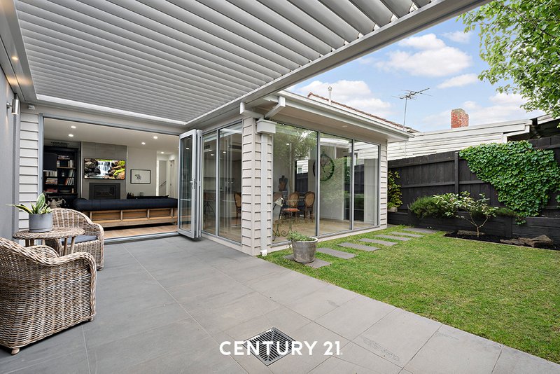 Photo - 15A Peel Street, Mitcham VIC 3132 - Image 6