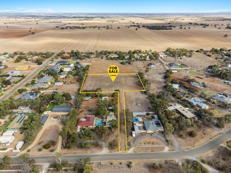 Photo - 15A Ronda Avenue, Roseworthy SA 5371 - Image 6