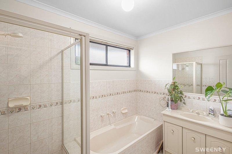Photo - 15A Sommers Drive, Altona Meadows VIC 3028 - Image 7