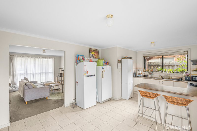 Photo - 15A Sommers Drive, Altona Meadows VIC 3028 - Image 10