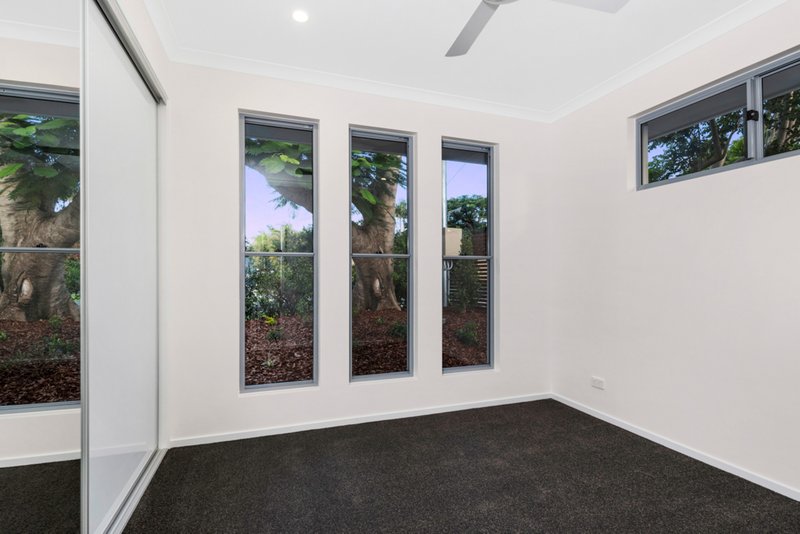 Photo - 1/5A Sorensen Avenue, Buderim QLD 4556 - Image 9