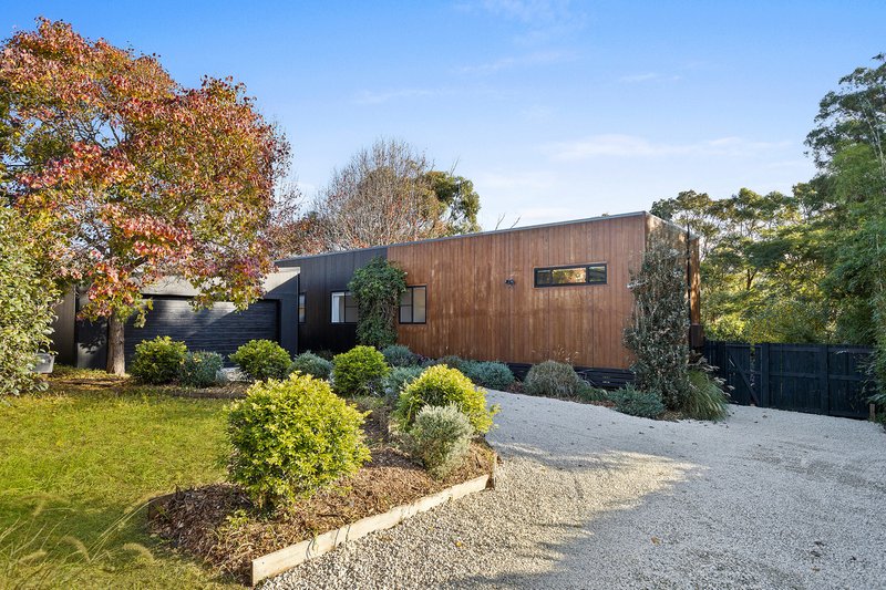 Photo - 15A South Kiama Drive, Kiama Heights NSW 2533 - Image 1