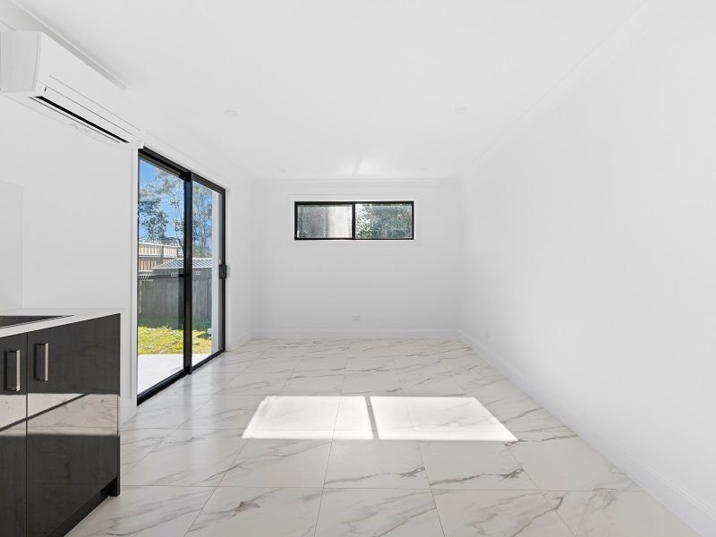 Photo - 15A Southleigh Avenue, Castle Hill NSW 2154 - Image 4