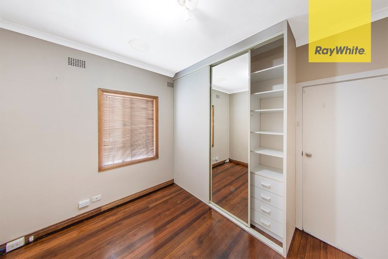 Photo - 15a Symonds Avenue, North Parramatta NSW 2151 - Image 7