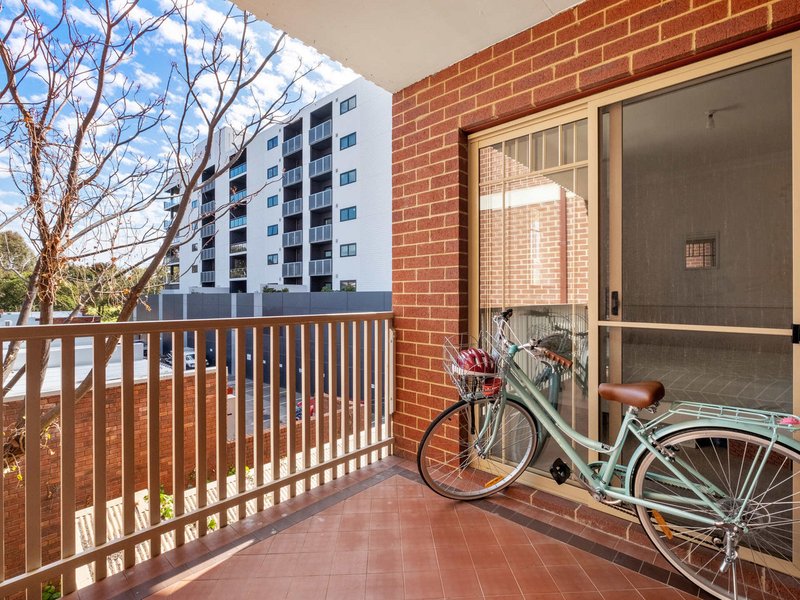 Photo - 15a/48 Wellington Street, East Perth WA 6004 - Image 11