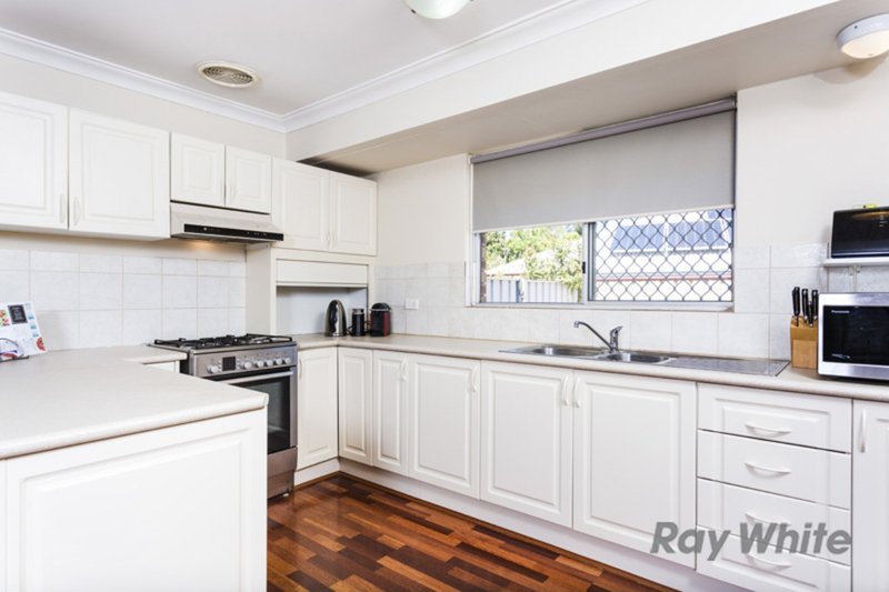 15b Anglesey Drive, Kardinya WA 6163