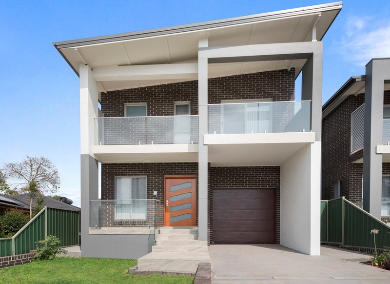 15B Ikara Crescent, Moorebank NSW 2170