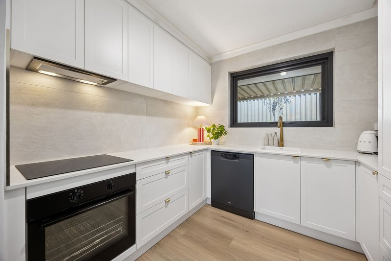 Photo - 15B Ives Street, Hamilton Hill WA 6163 - Image 2